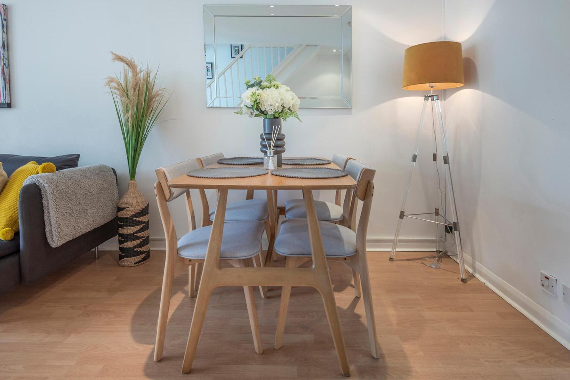 2 Bed Town House With Garden In Hackney, London Apartman Kültér fotó